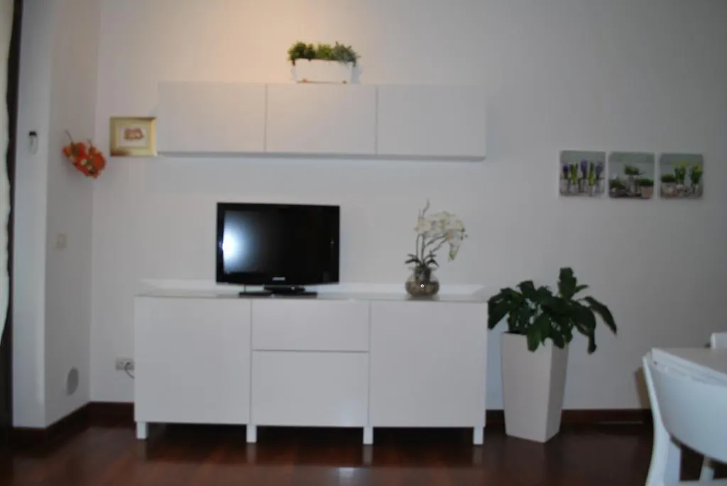Lovely Apartment Verona 0*,  Italien